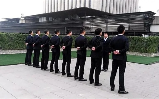 南川区信贷风险化解：老司机告诉你如何用合法手段保障资金安全